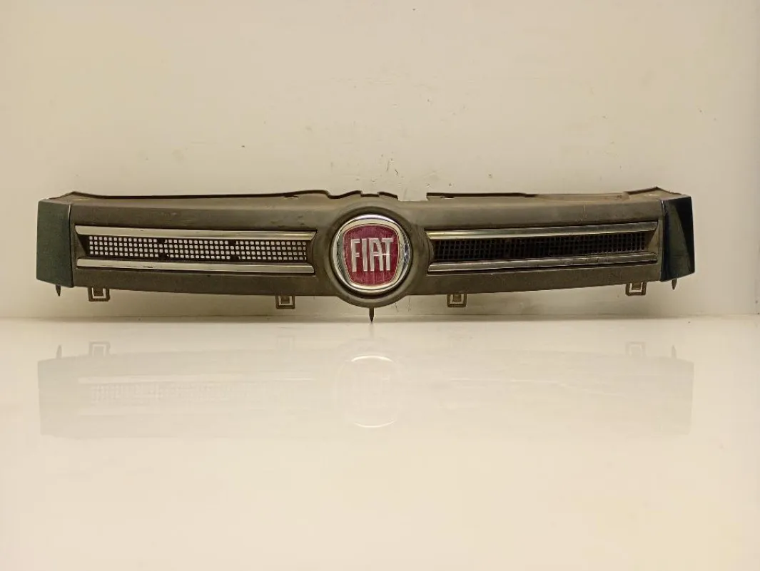 Mascherina Anteriore Fiat Panda 2003 – 2011