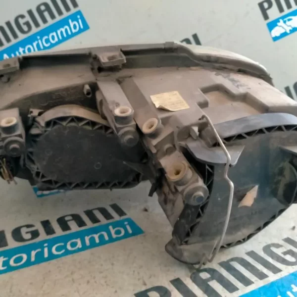 Faro Anteriore Destro Volkswagen Touran 2005