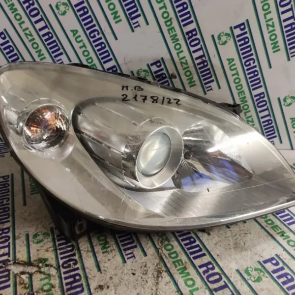 Faro Anteriore Destro Mercedes-Benz Classe B 2008