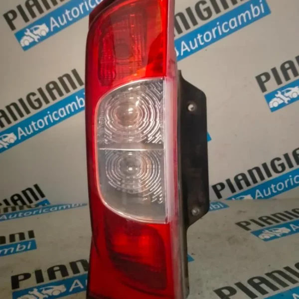 Faro Posteriore Sinistro Fiat Fiorino 2009