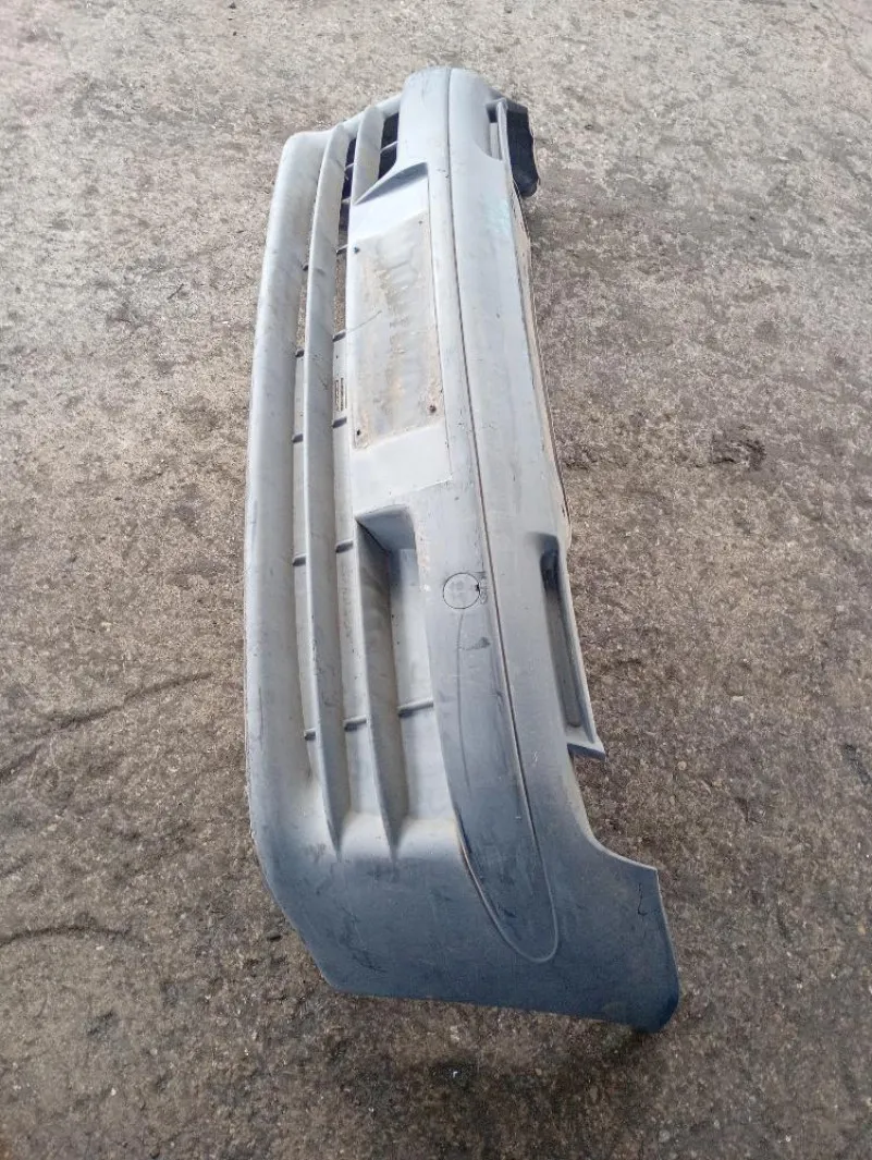 Paraurti Anteriore Fiat 600 2005 – 2010