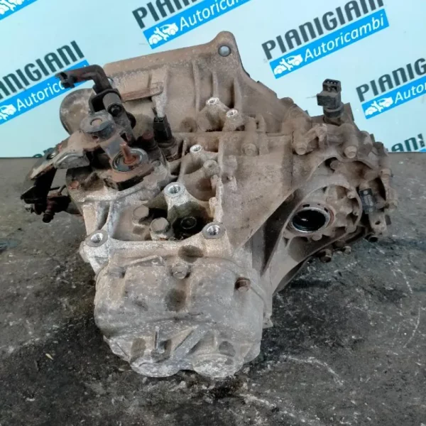 Cambio Kia Rio G4LA 2011