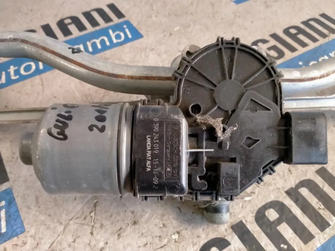 Motorino Tergi Anteriore Alfa Romeo Giulietta 2016