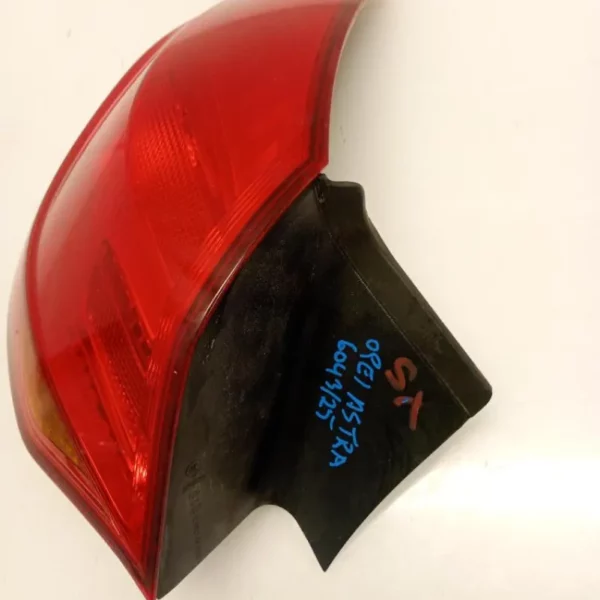 Faro / Fanale Posteriore Sinistro Opel Astra J ber. 5p 2009 – 2012