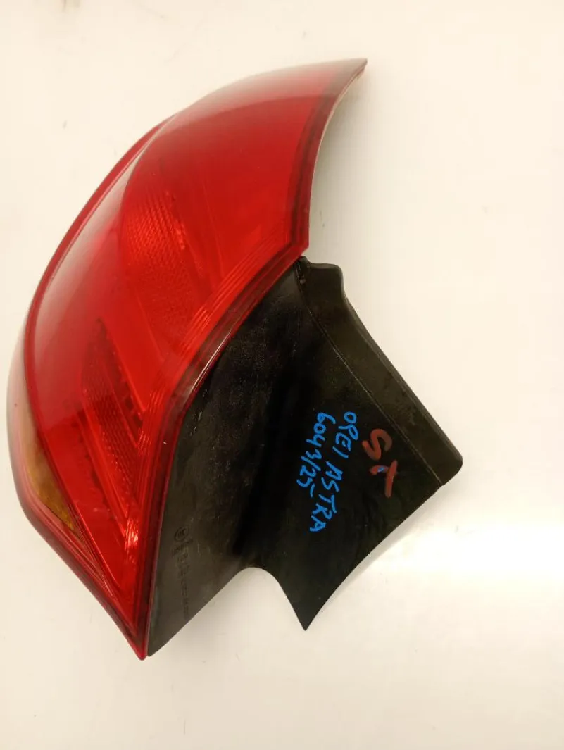 Faro / Fanale Posteriore Sinistro Opel Astra J ber. 5p 2009 – 2012