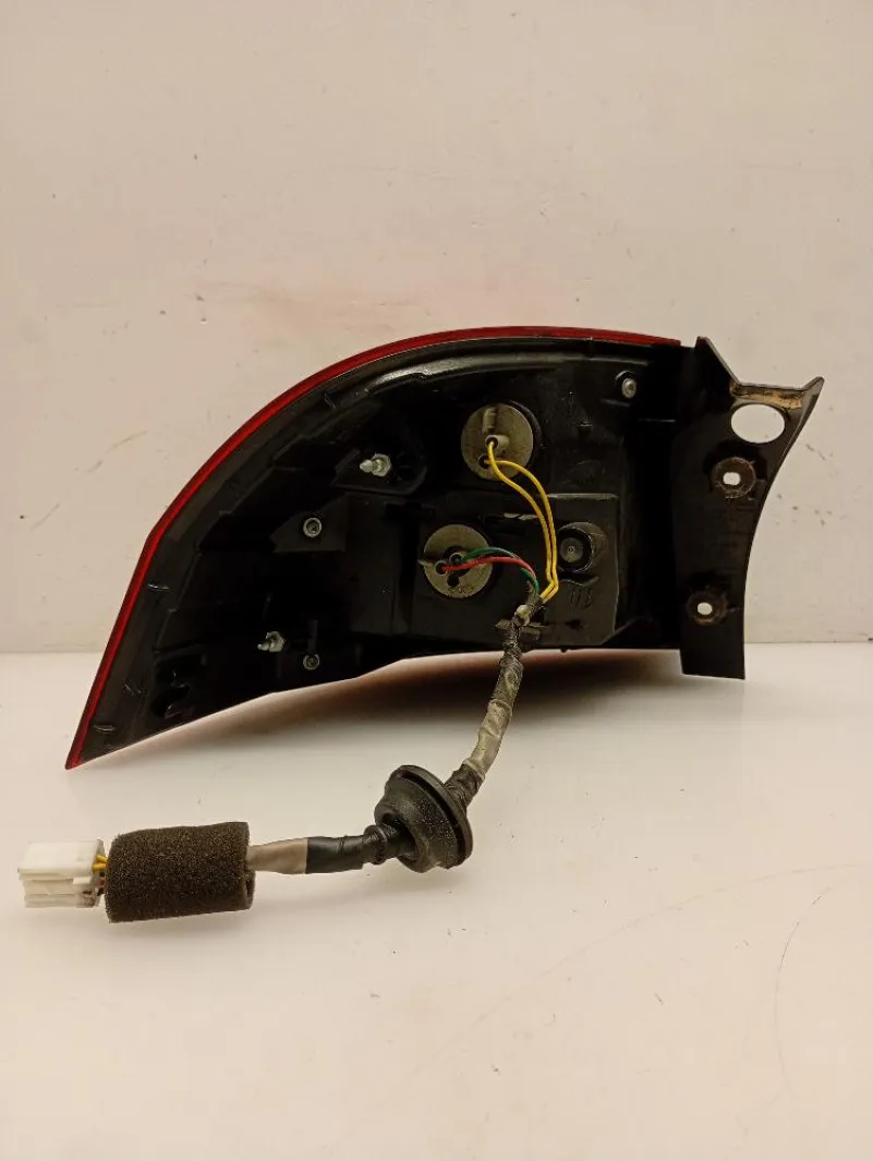 Faro / Fanale Posteriore Destro Kia Rio 3a Serie 2011 – 2015