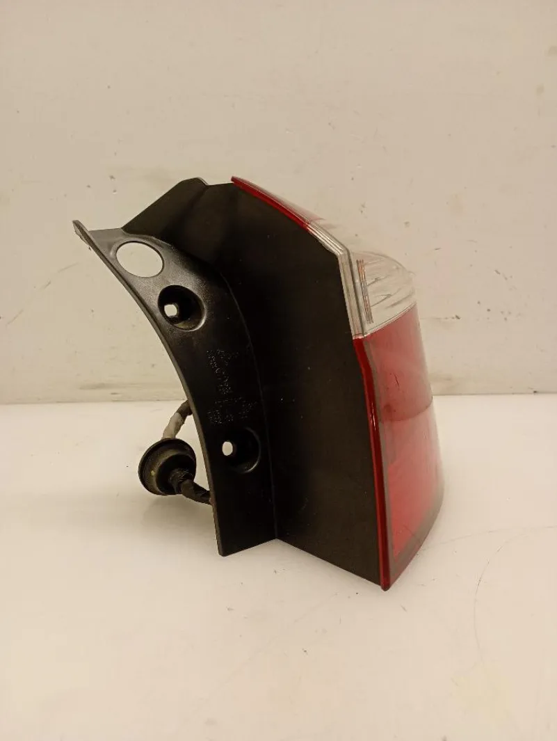 Faro / Fanale Posteriore Destro Kia Rio 3a Serie 2011 – 2015