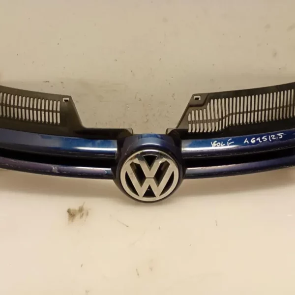 Mascherina Anteriore Volkswagen Golf V 2003 – 2009