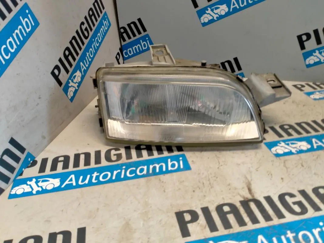 Faro Anteriore Destro Fiat Punto 1993 – 1999