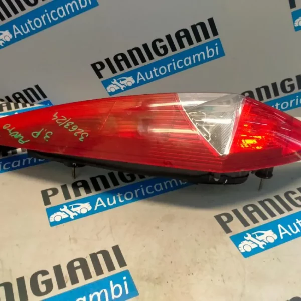 Faro Posteriore Sinistro Fiat Punto 2006
