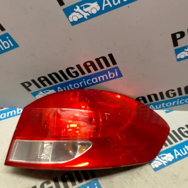Faro Posteriore Destro Renault Clio SW 2008