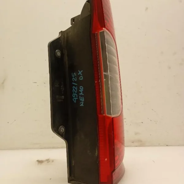 Faro / Fanale / Proiettore Posteriore Destro Citroen Nemo 2008 – 2015