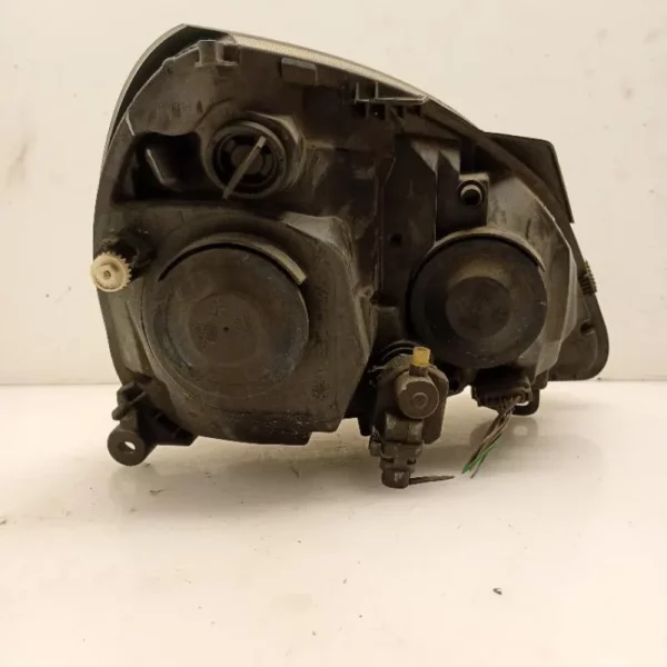 Faro / Proiettore / Fanale Anteriore Sinistro Renault Clio 2001 – 2005