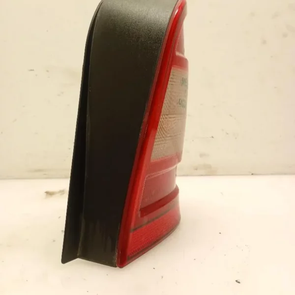 Faro / Fanale Posteriore Destro Mercedes-Benz Classe A W168 2001 – 2004
