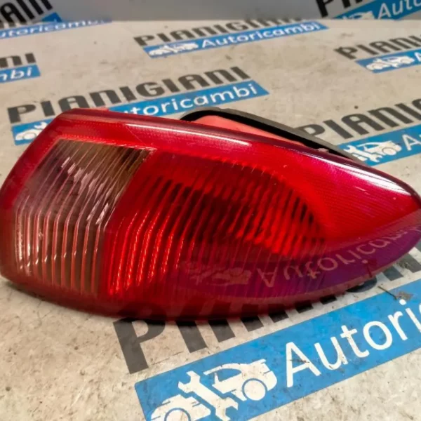 Faro Posteriore Destro Alfa Romeo 147 2008