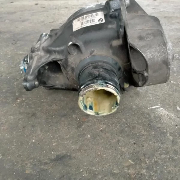 Differenziale Posteriore BMW Serie 1 F20 B37D15A 2015