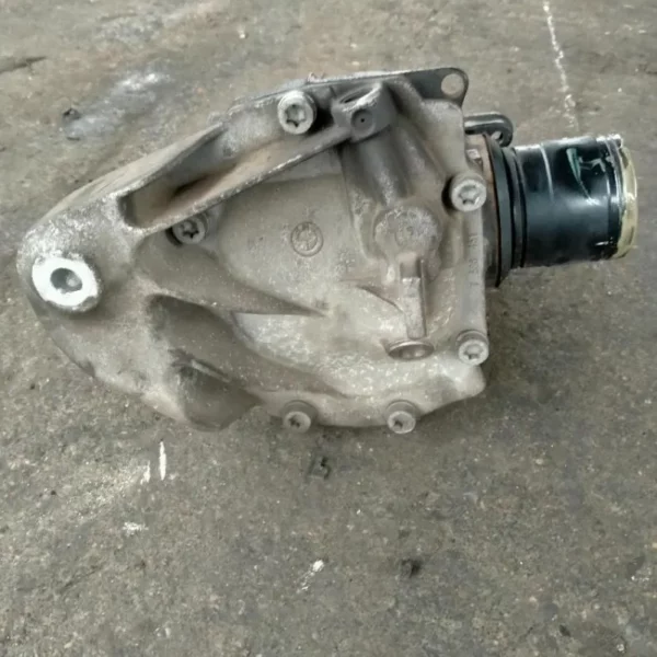 Differenziale Posteriore BMW Serie 1 F20 B37D15A 2015