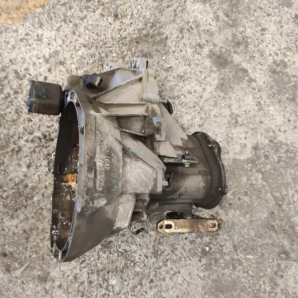 Cambio Ford Ka CDRE 2004