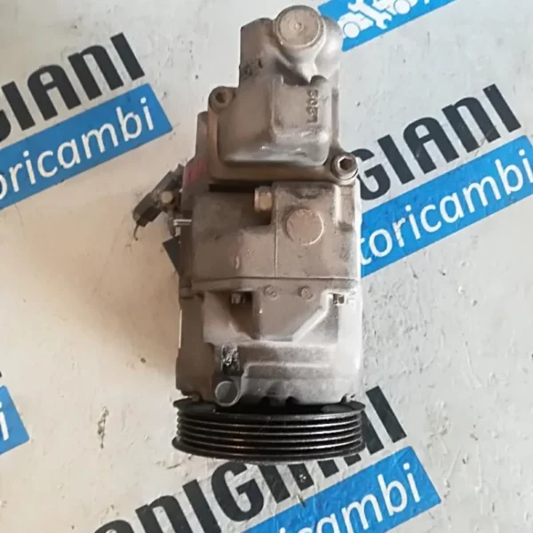 Compressore A/C Mercedes-Benz Vaneo 668914 2002