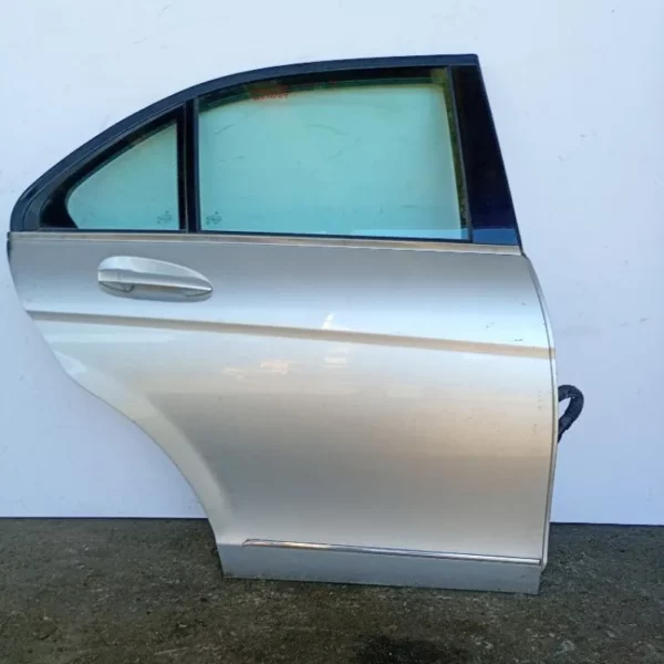 Porta / Portiera Posteriore Destra Mercedes-Benz Classe C W204 ber. 4p 2007-2011