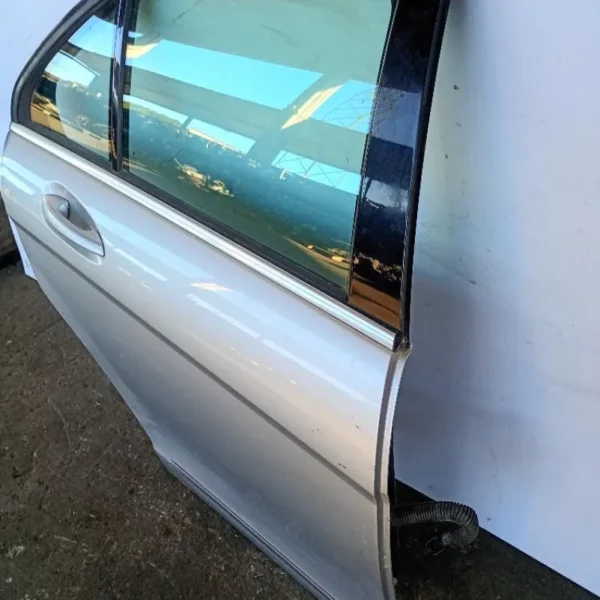Porta / Portiera Posteriore Destra Mercedes-Benz Classe C W204 ber. 4p 2007-2011