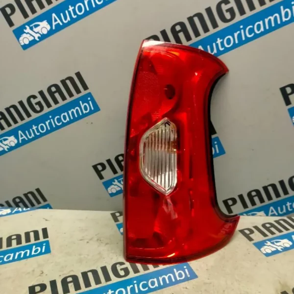 Faro Posteriore Destro Fiat Panda 2011 – 2024