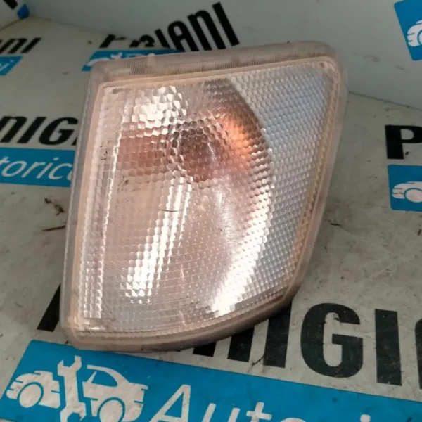 Freccia Anteriore Sinistra Ford Fiesta 1995