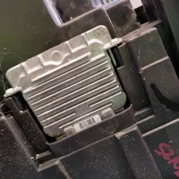 Faro Anteriore Sinistro XENON Land Rover Range Rover Sport 2006