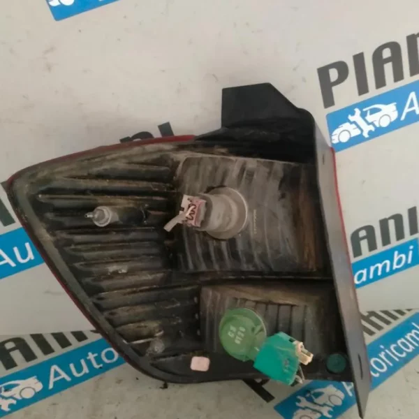 Faro Posteriore Destro Dodge Journey 2009