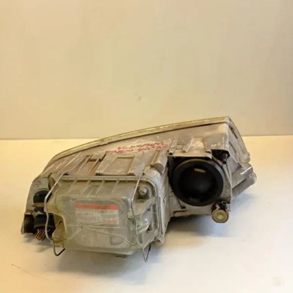 Faro Anteriore Sinistro Xenon Skoda Octavia 2004 – 2008