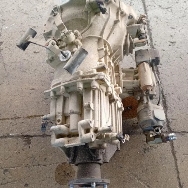 Cambio manuale 6 marce Nissan Cabstar 2.5 D 100 KW YD25 2006 – 2014