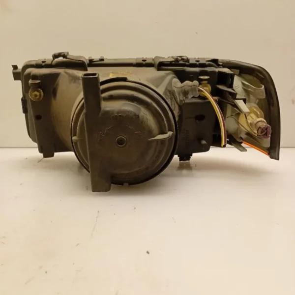 Faro / Fanale / Proiettore Anteriore Destro Audi 80 1986 – 1991