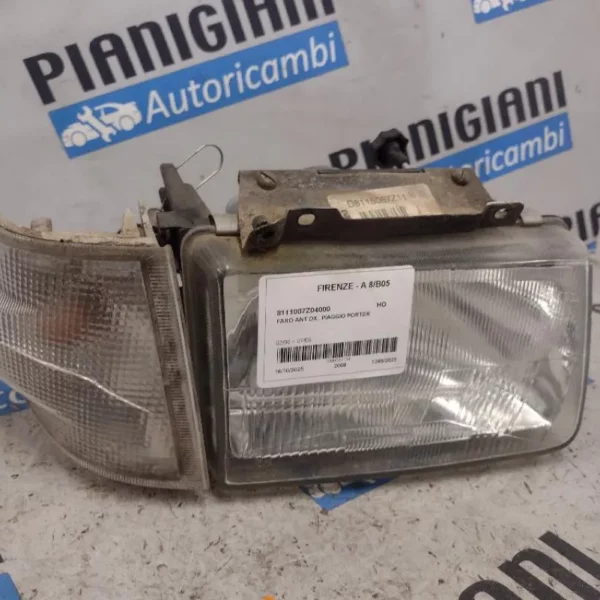 Faro / Fanale / Proiettore Piaggio Porter Destro 2008