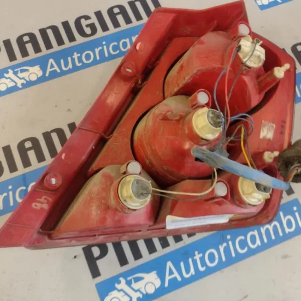 Faro / Fanale Posteriore Sinistro Chevrolet Kalos