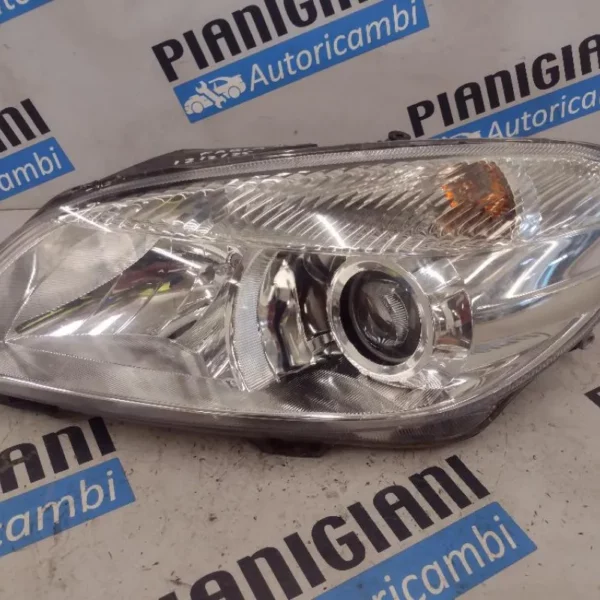 Faro Anteriore Sinistro Skoda Fabia 2012
