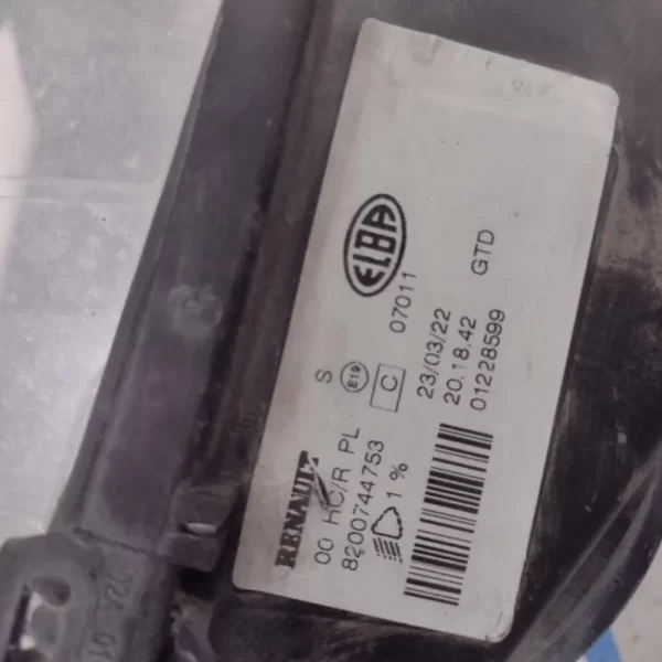 Proiettore / Faro Anteriore Sinistro Dacia Logan 2007 – 2012