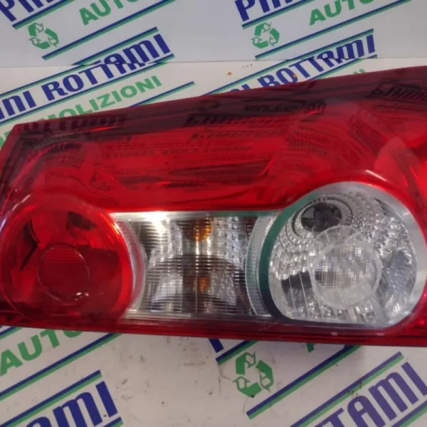 Fanale Posteriore Destro Dacia Logan 2009