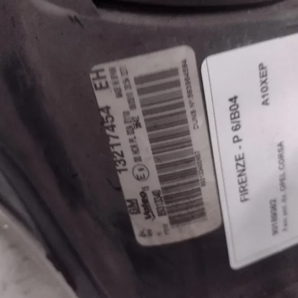 Faro / Proiettore Anteriore Destro Opel corsa D