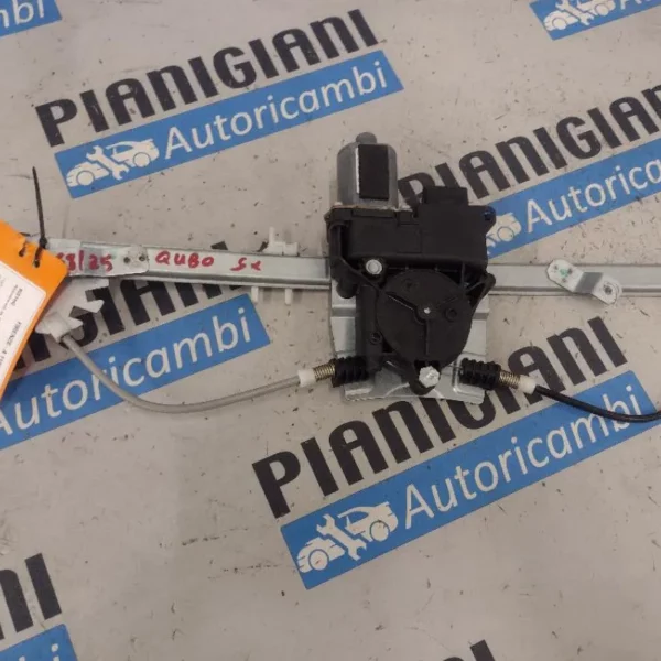 Alzavetro Anteriore Sinistro Fiat Qubo 2009