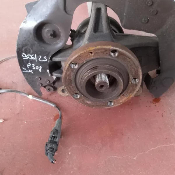 Mozzo e Semiasse Sinistro Peugeot 308 HN01