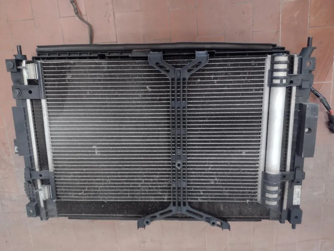 Kit Radiatori Peugeot 308 HN01