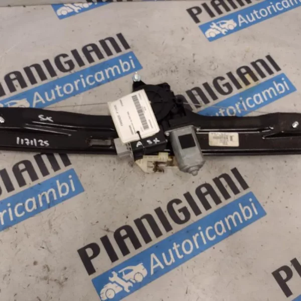 Motorino Alzavetro Anteriore Sinistro Fiat 500L 2012 – 2020