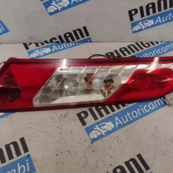 Faro / Fanale Posteriore Sinistro Ford Transit Connect 2017