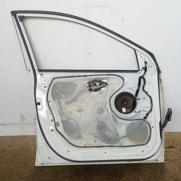 Porta anteriore sinistra Hyundai Ix35 (2010 – 2015) 1.7 85 KW diesel 760032Y002 D4FD