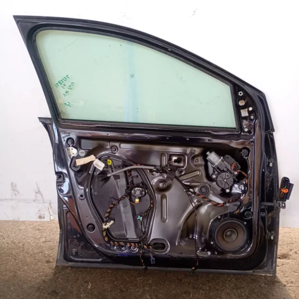 Porta anteriore Volkswagen POLO 2011 6R3831055J
