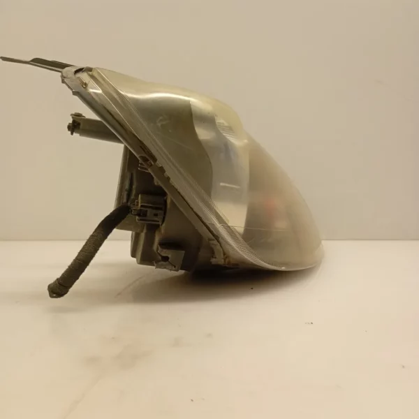 Faro ant. destra Ford Fiesta (2005 – 2008) 1.4 50 KW diesel 1415694 F6JB