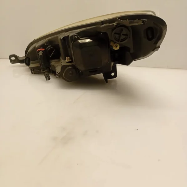 Faro ant. Peugeot 407 2006 620682