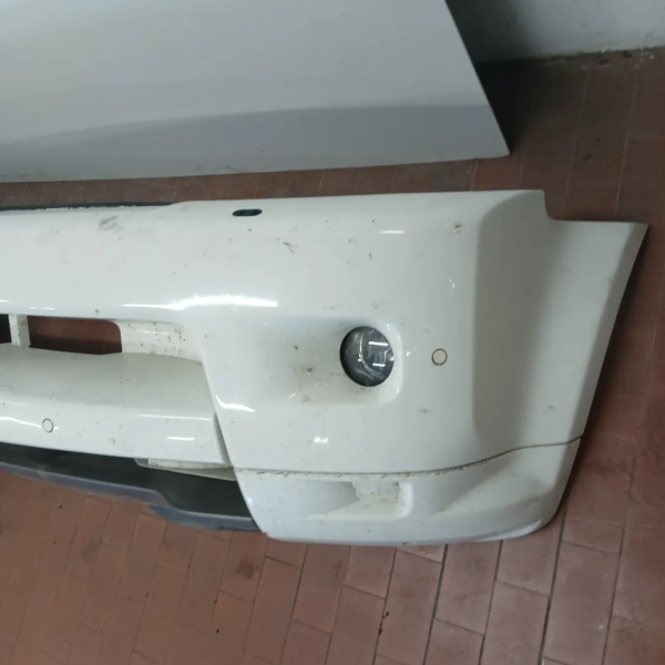 Paraurti anteriore Land Rover Range Rover Sport (2010 – 2013) 3.0 180 KW diesel LR015076 306DT