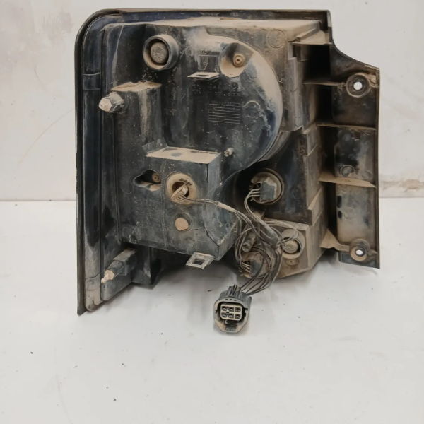 Faro posteriore Land Rover RANGE ROVER SPORT 2010 LR036151