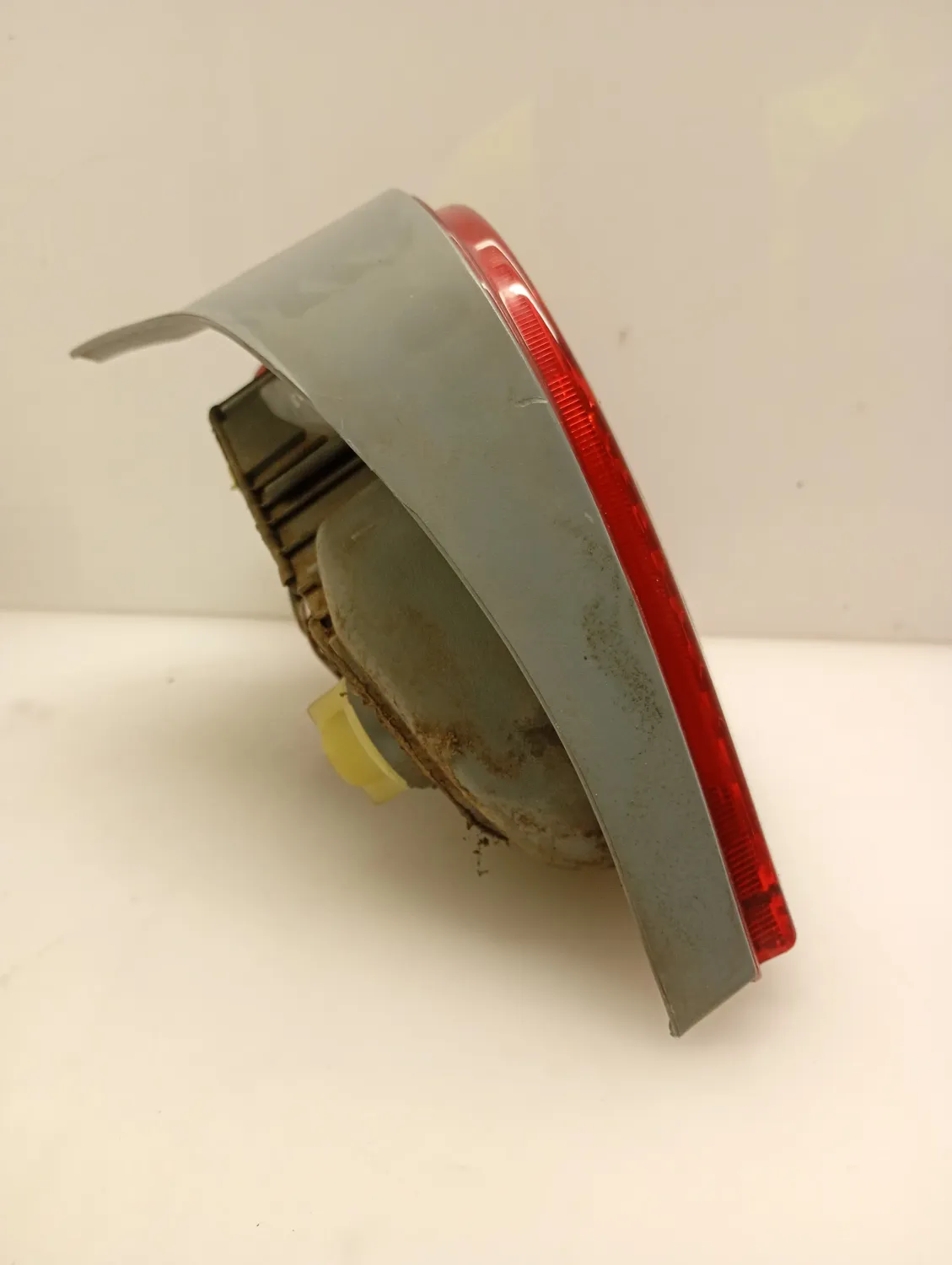 Faro posteriore destra Toyota Yaris (2001 – 2005) 1.0 48 KW benzina 815510D070 1SZ FE